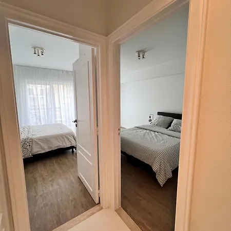 Huswell - Cozy Near The & Shops With Terrace Daire